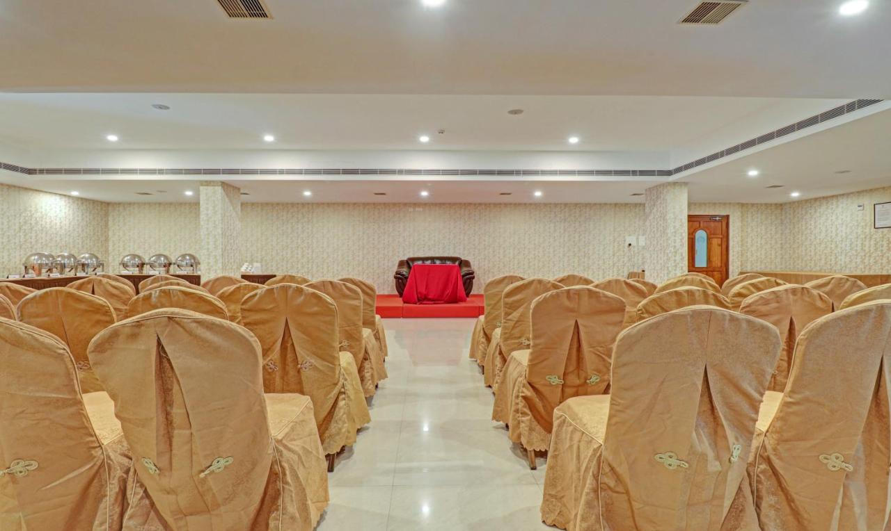 ホテル Treebo Tryst Sreepadmanabha Balaramapuram コーバラム エクステリア 写真