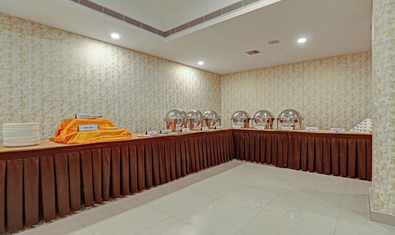 ホテル Treebo Tryst Sreepadmanabha Balaramapuram コーバラム エクステリア 写真