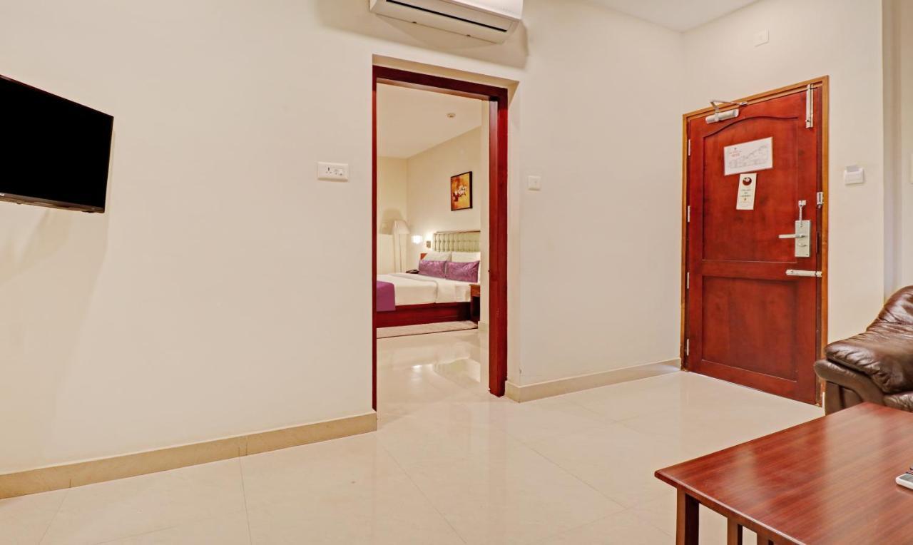 ホテル Treebo Tryst Sreepadmanabha Balaramapuram コーバラム エクステリア 写真